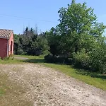 Maison Datcha Avec Jardin Et Piscine Privee *