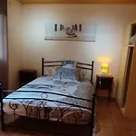 Maison Datcha Avec Jardin Et Piscine Privee *