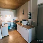 Maison Datcha Avec Jardin Et Piscine Privee Лавор