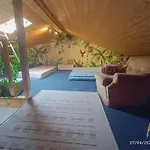 Maison Datcha Avec Jardin Et Piscine Privee *
