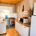 Nyaraló Maison Datcha Avec Jardin Et Piscine Privee *