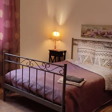 Feriehus Maison Datcha Avec Jardin Et Piscine Privee