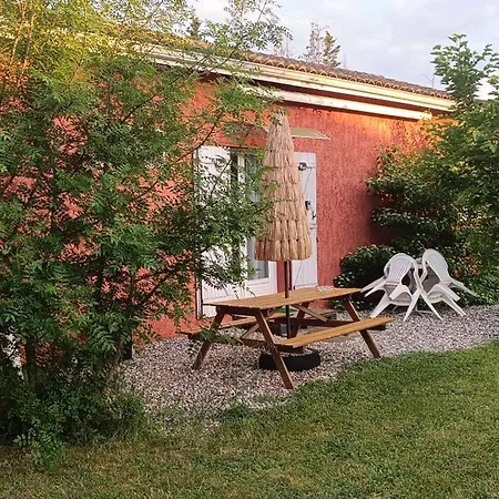Holiday home Datcha La Charrette